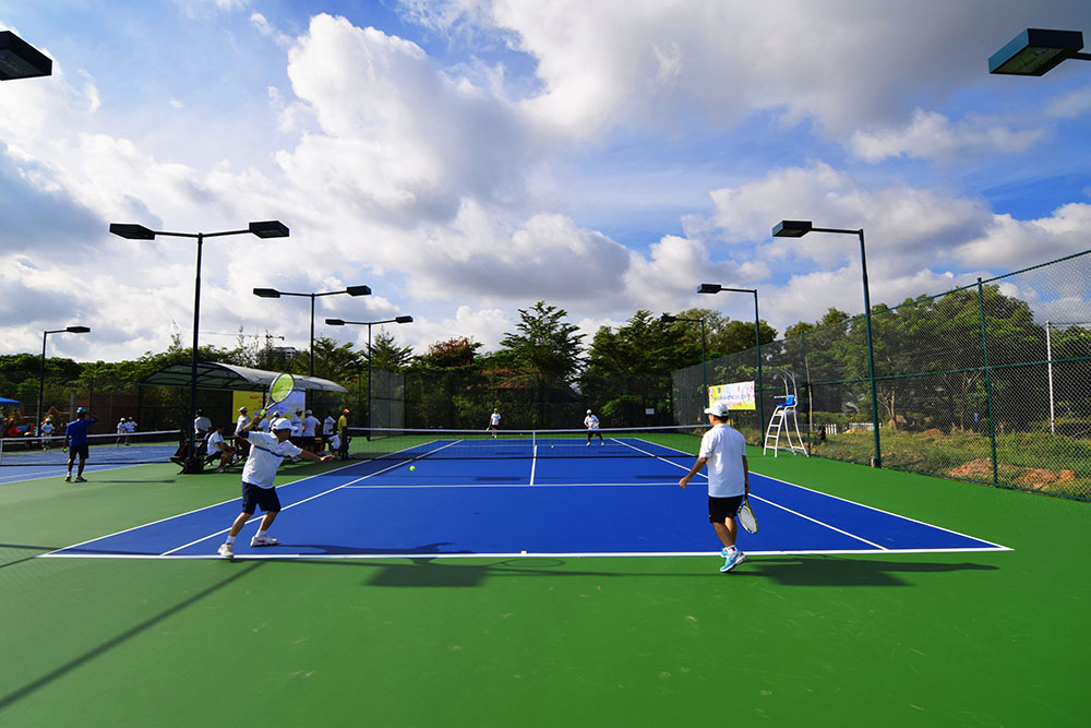 Thi công 03 sân tennis Nhà Khách Đại Học Quốc Gia TP. HCM