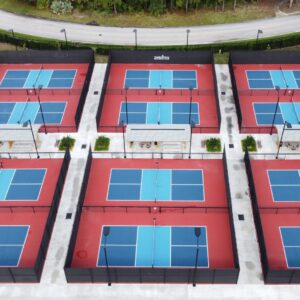 Thi công sân pickleball  8 lớp Decoturf 30% hạt cao su trên nền bê tông XM (MS: USADE8-XM)