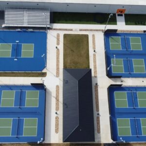 Thi công sân pickleball  6 lớp Novamaster 30% hạt cao su trên nền bê tông nhựa (MS:  NOVA6-N)